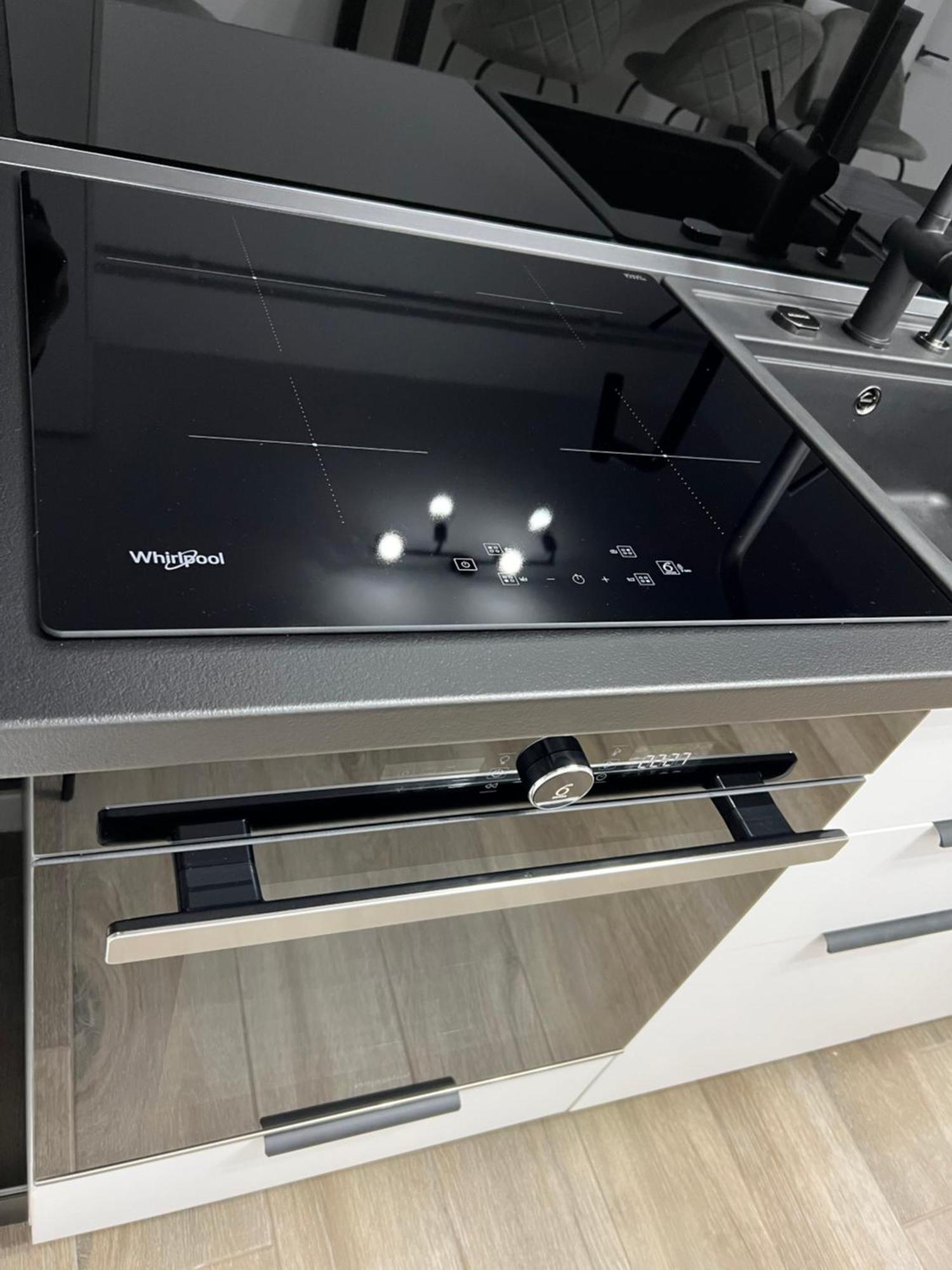 Onix Apartment Hunedoara Luaran gambar