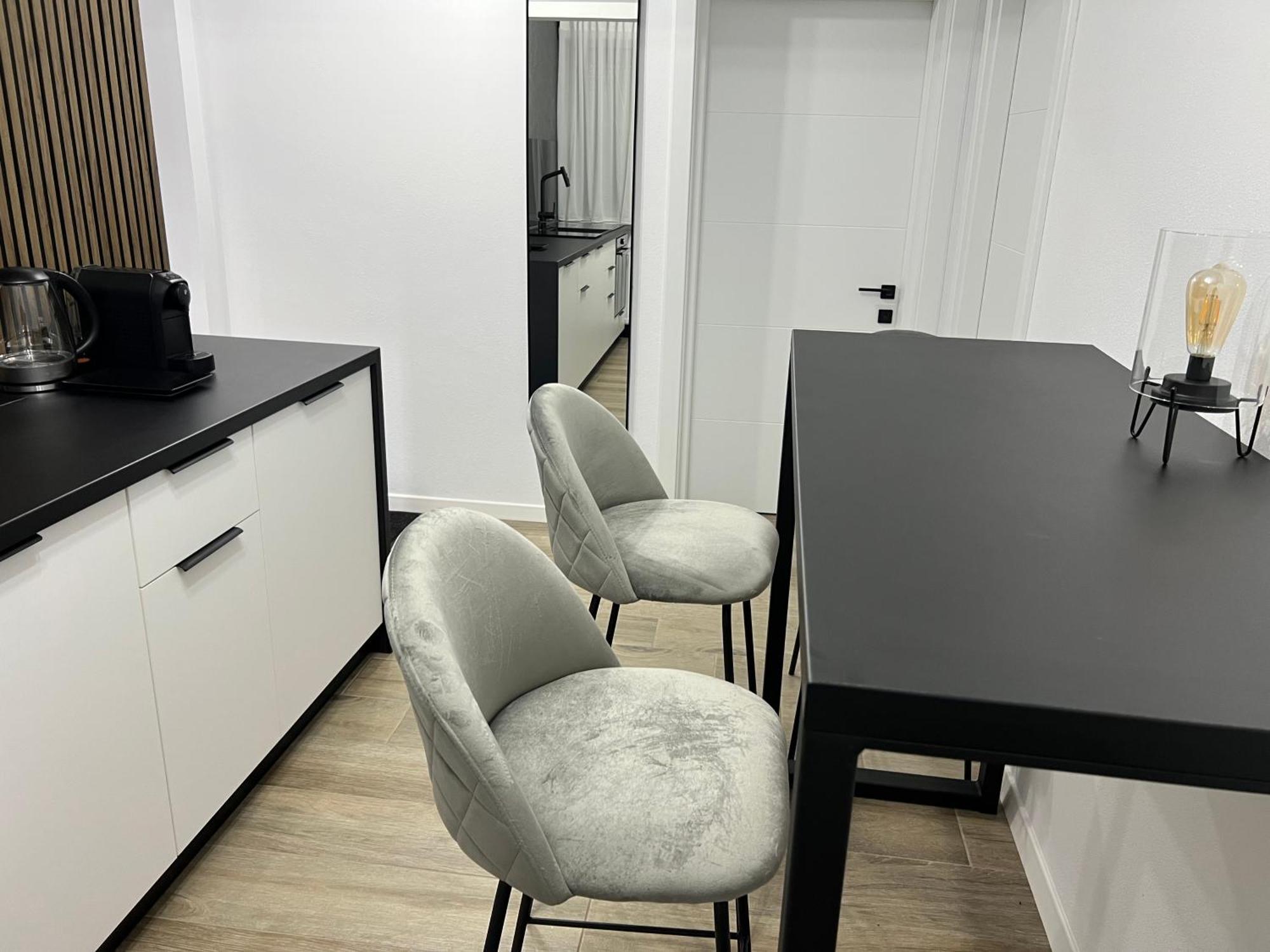 Onix Apartment Hunedoara Luaran gambar